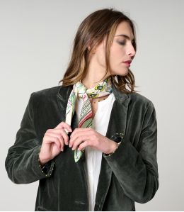 YUKO Cuadrado de Seda - - Storiatipic