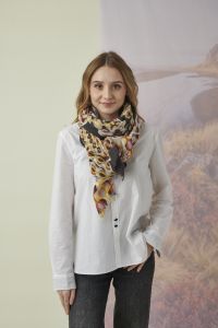 Écharpe LOLITA en Laine pour Femme | Storiatipic Écharpe LOLITA en Laine pour Femme | Storiatipic