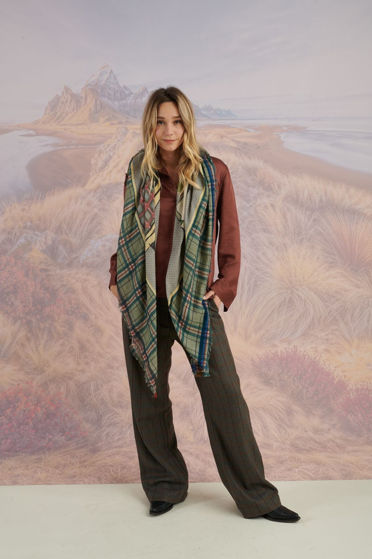 Grand carré MAGGIE en Laine