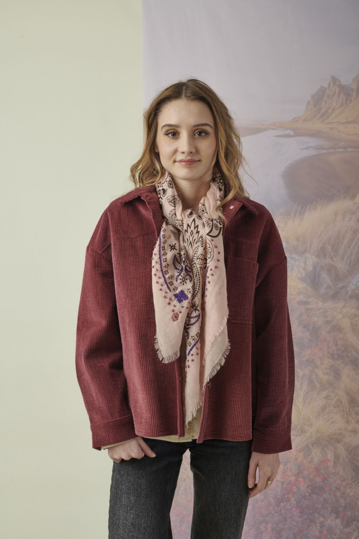 Petit carré NELLY en Laine