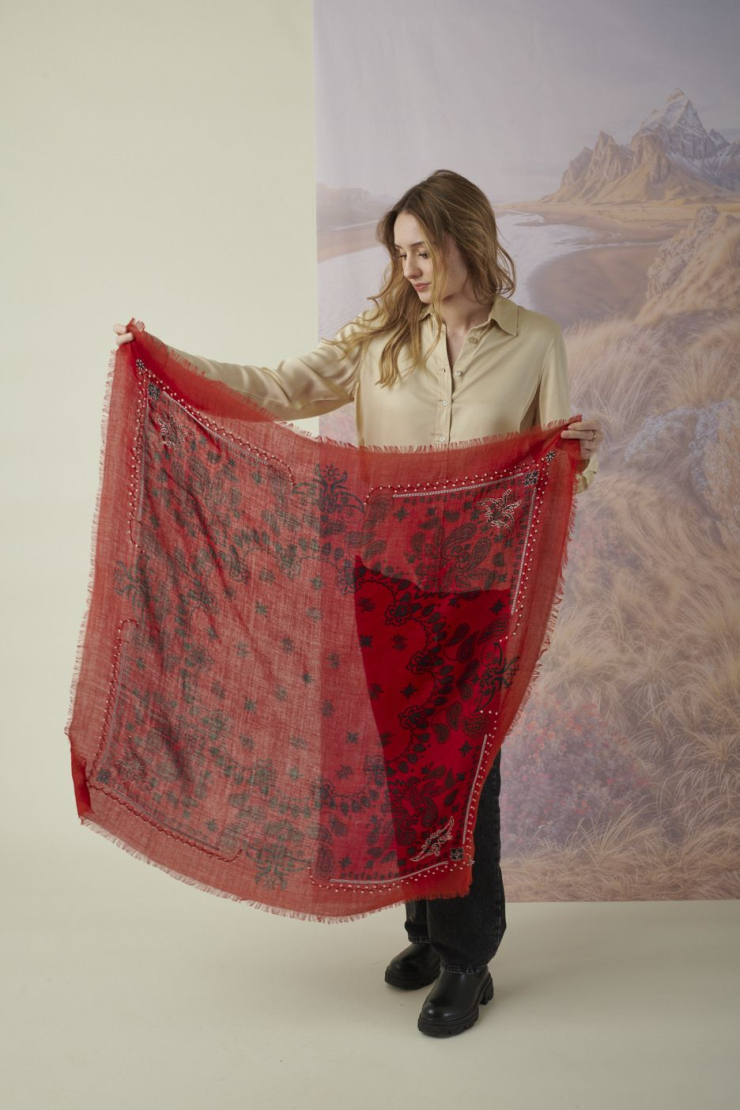 Petit carré NELLY en Laine