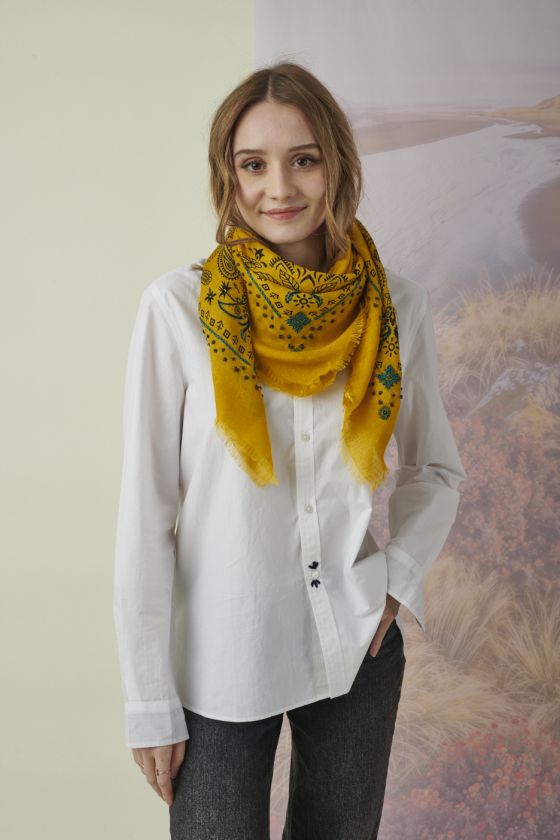 Petit carré NELLY en Laine