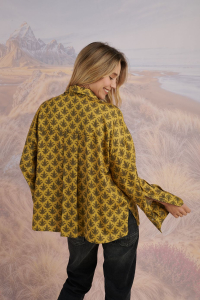 PIA KISS Blouses & Chemises