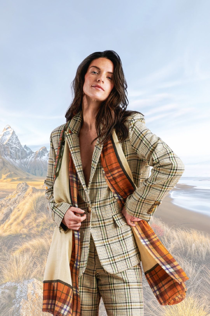 LOU WINDSOR Coats & Jackets - Beige