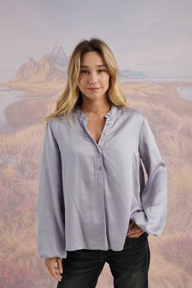 Olivia Satin