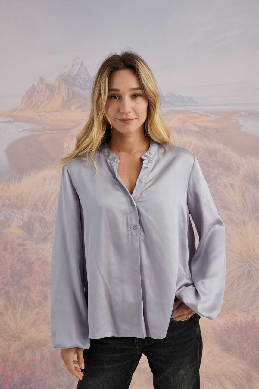 Olivia Satin