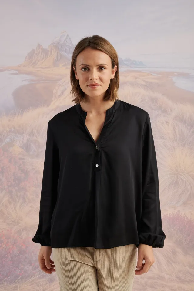 Olivia Satin