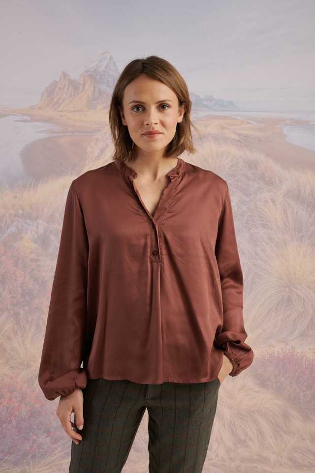 Olivia Satin