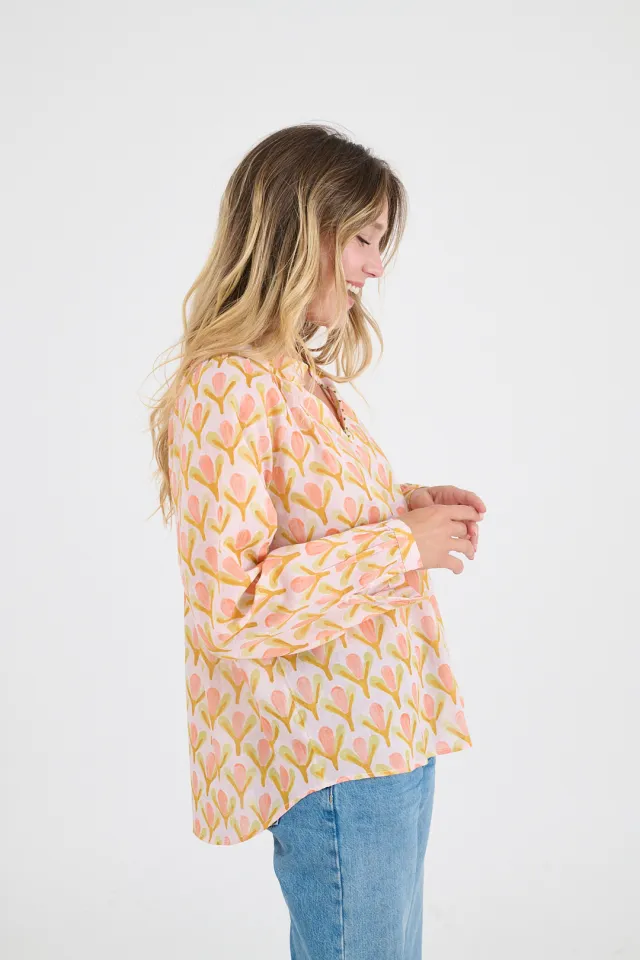 IRIS TULIP Cotton Blouses for Women | Story Topic