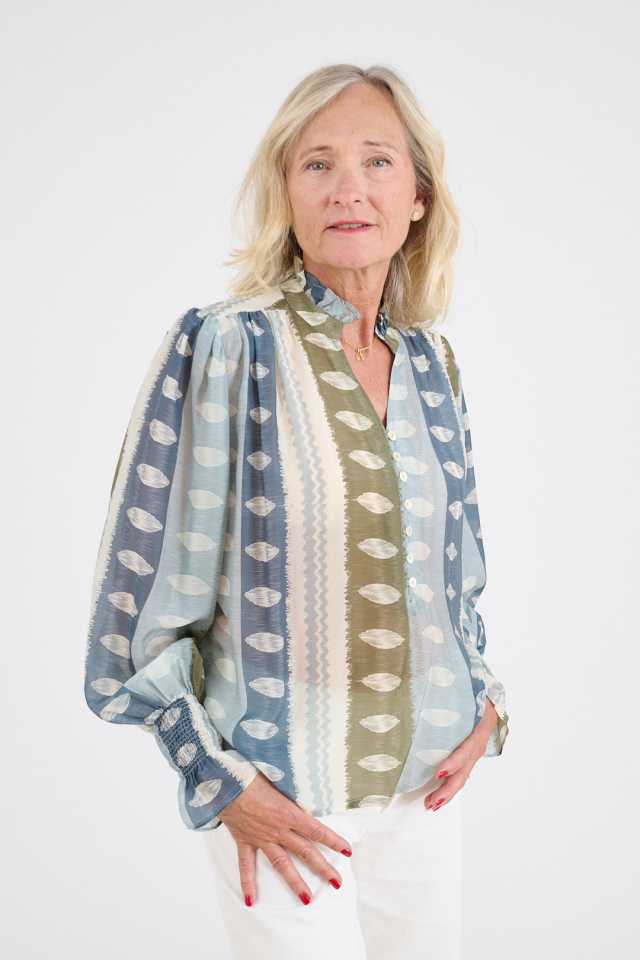 SOLANGE CASSIO Blouses in modal and viscose for women | Story Topic 