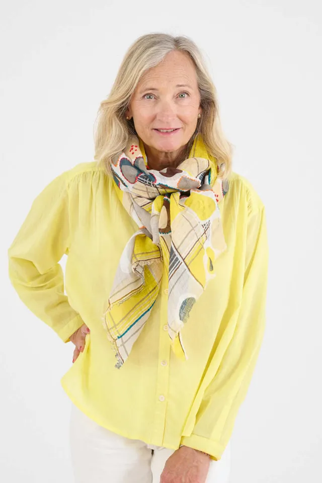 AYO Linen Scarves | Story Topic