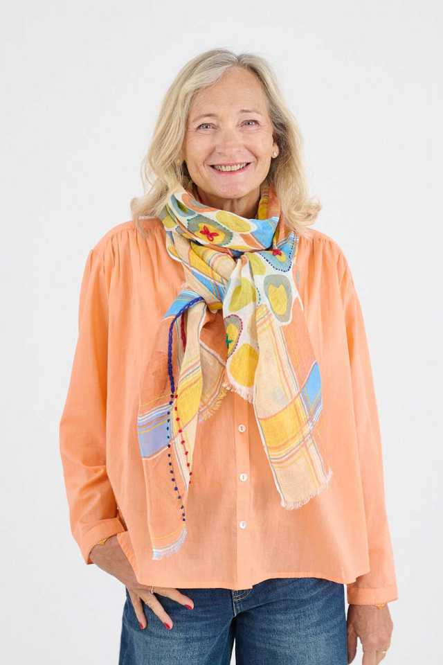 AYO Linen Scarves | Story Topic