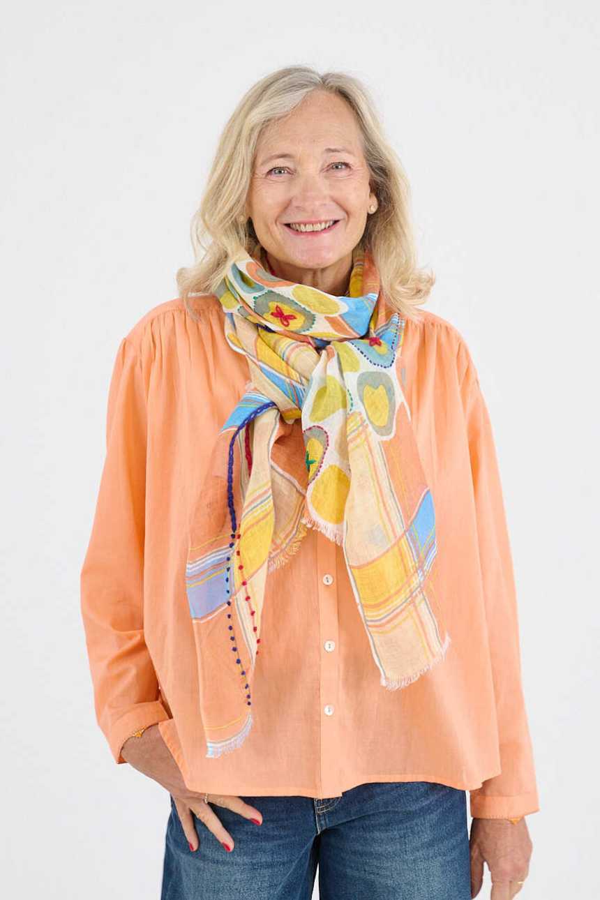 AYO Linen Scarves | Story Topic