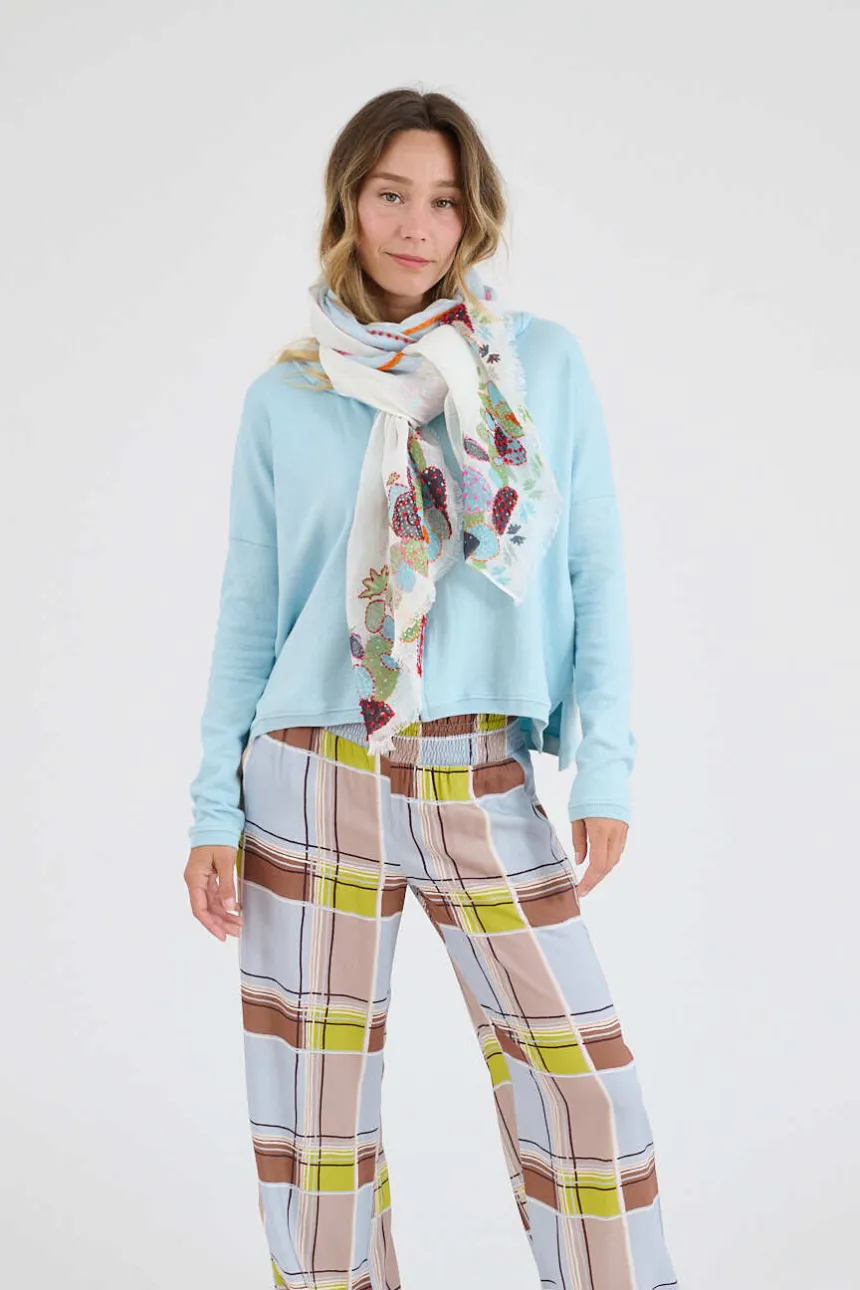 AZUR Linen Scarves | Story Topic