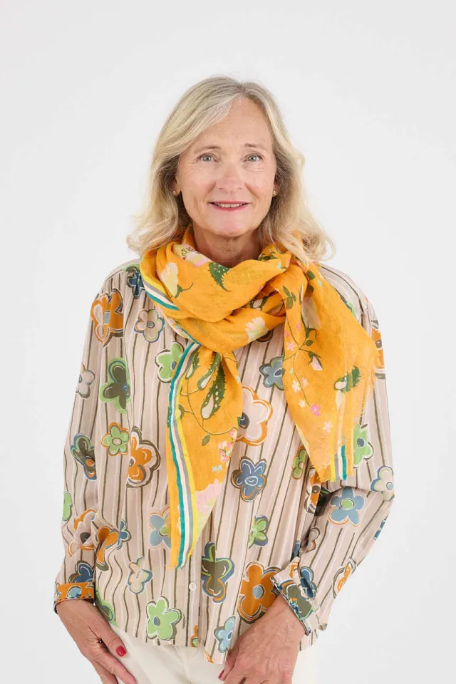 BECKY Linen Scarves | Story Topic