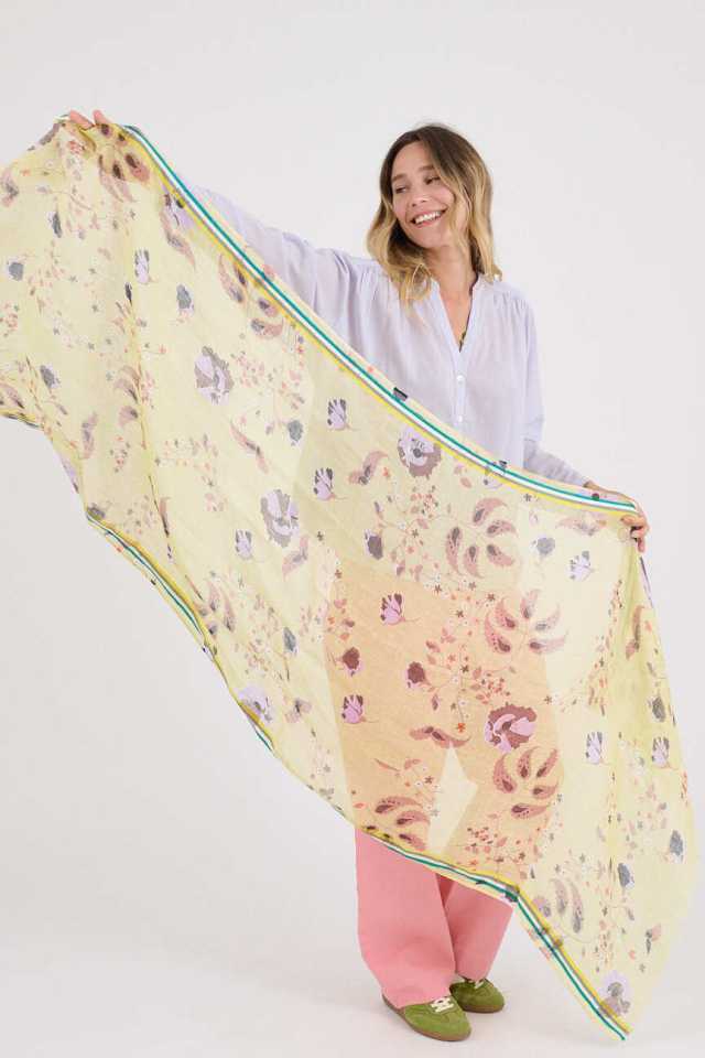 BECKY Linen Scarves | Story Topic
