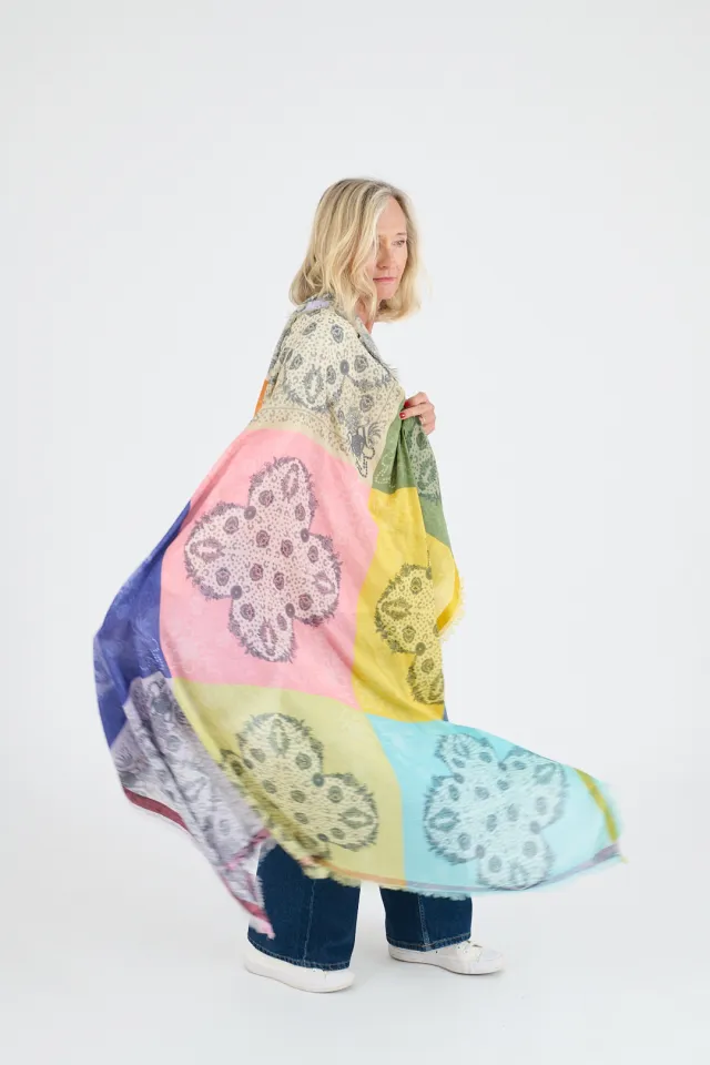 DEBORA large cotton modal squares | Story Topic 