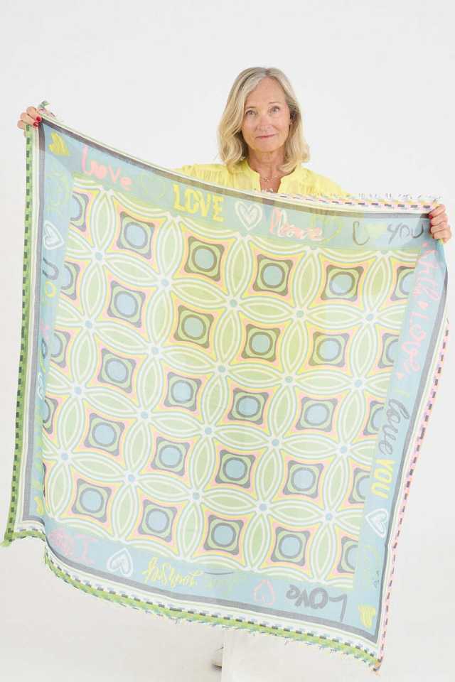 Large KARYN Cotton Squares | Story Topic