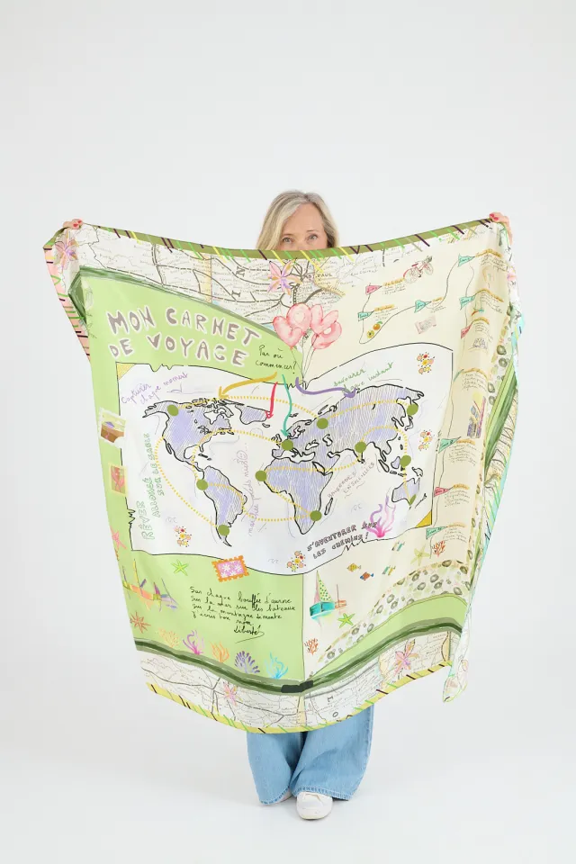 DORA BIG Silk Squares | Story Topic