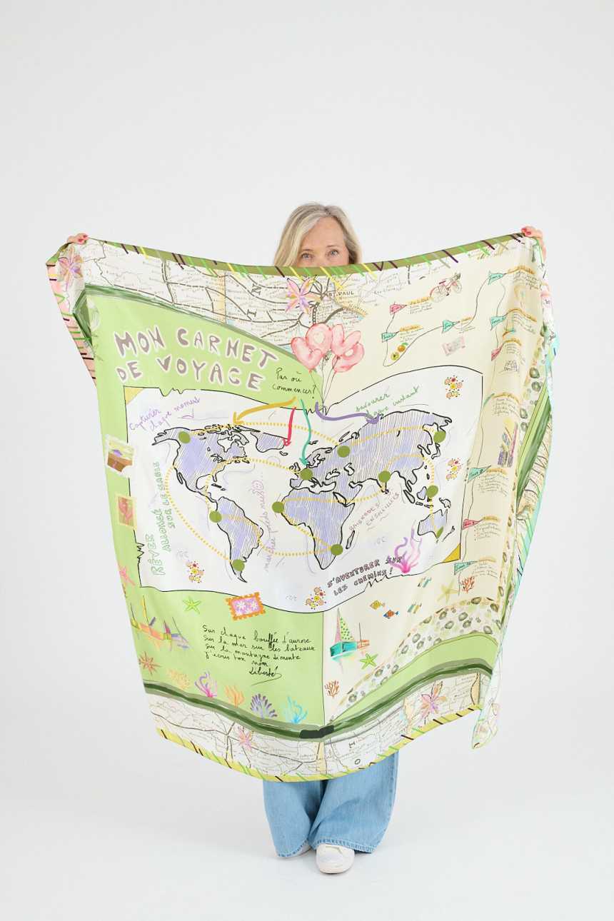 DORA BIG Silk Squares | Story Topic
